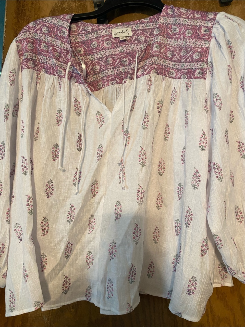 Wonderly Pink and White Floral Knit Top